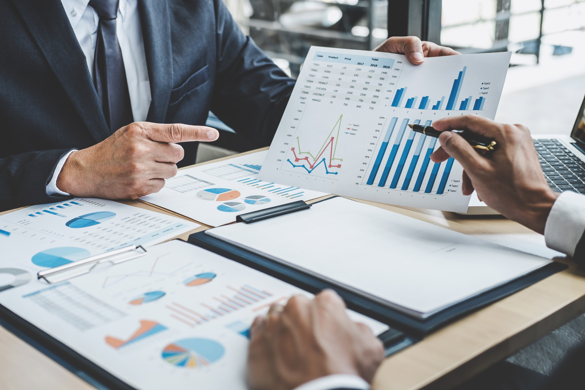Business Analytics Banner